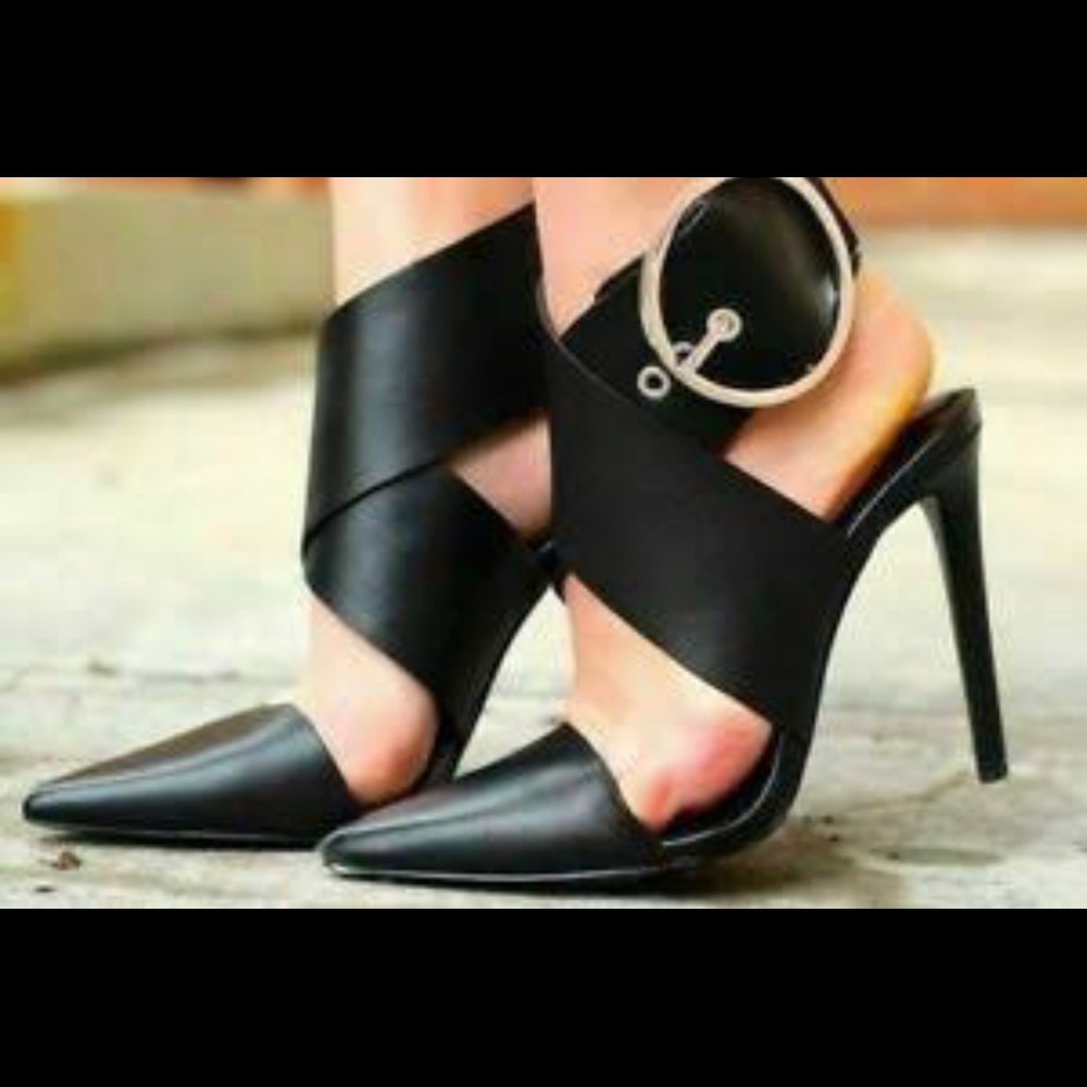 Zara height heel shoes buckle stylish black
